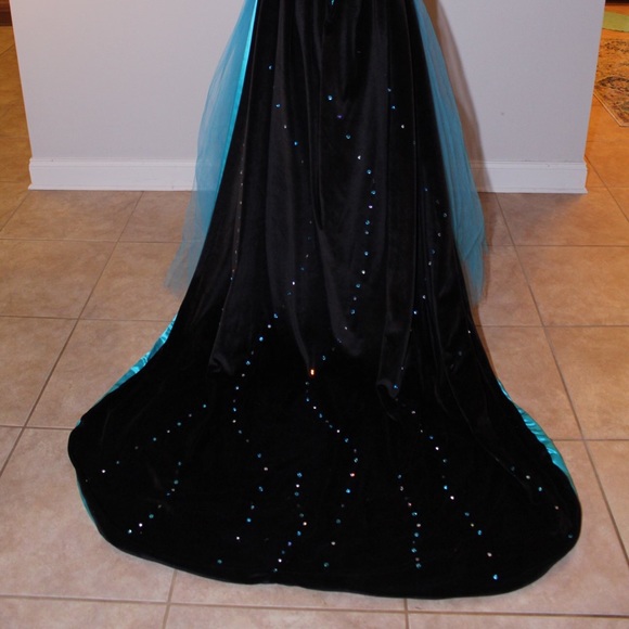 Formal - Picture 2 of 5